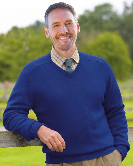 Lambswool V Neck Sweaters  Mens