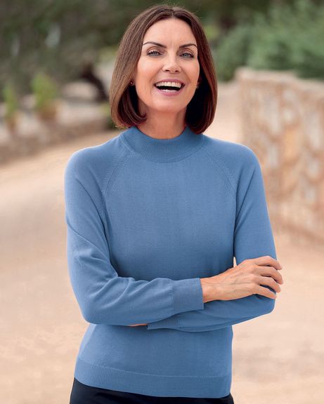 Merino Wool Turtle Neck Sweater