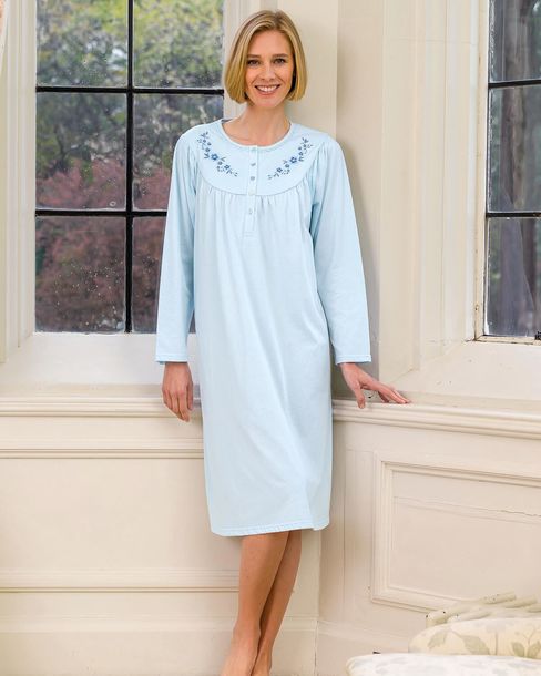 Slenderella Connie Ladies Nightdress, long sleeved nightdress